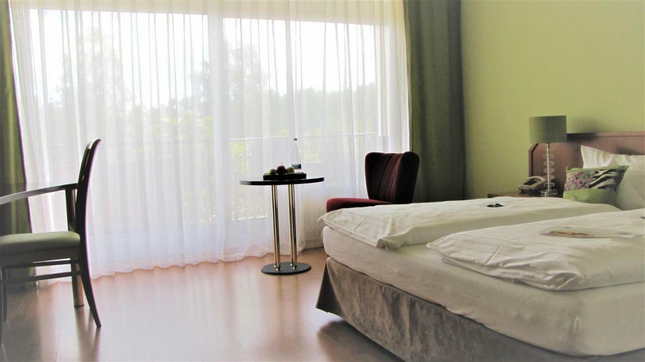 Hotel Tannenhof Баден-Баден Екстериор снимка